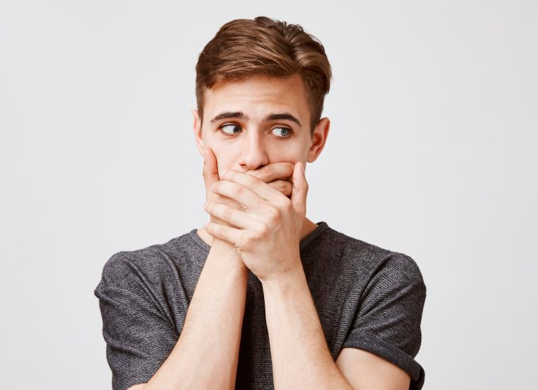 Como evitar o mau hálito?